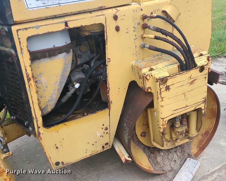 image for item DC6022 Bomag BW120AD  double drum roller