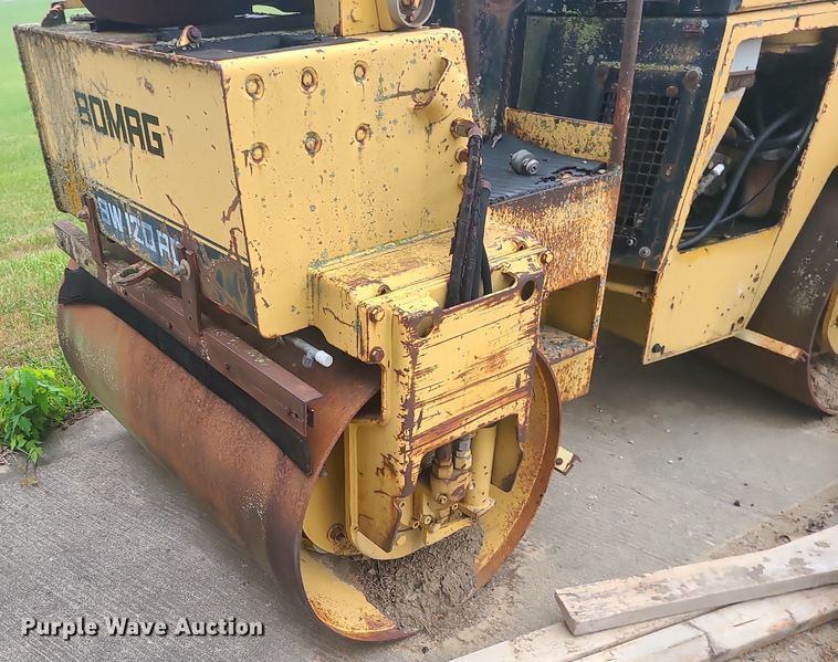 image for item DC6022 Bomag BW120AD  double drum roller