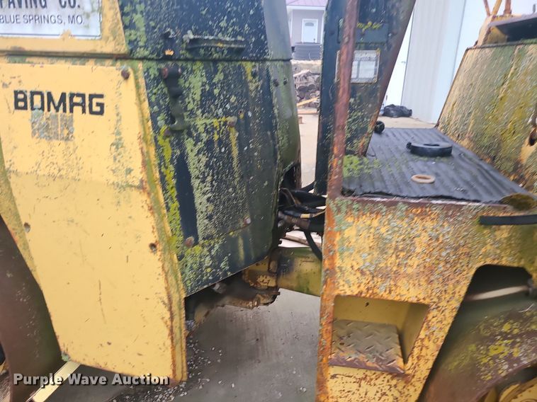 image for item DC6022 Bomag BW120AD  double drum roller