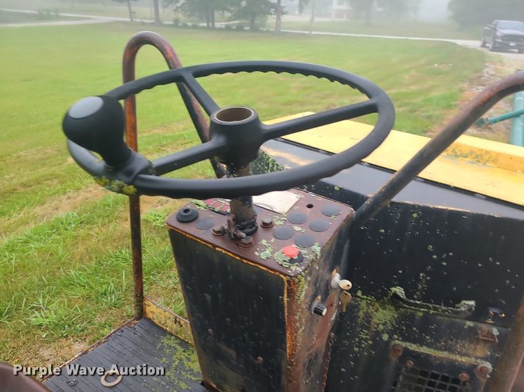 image for item DC6022 Bomag BW120AD  double drum roller