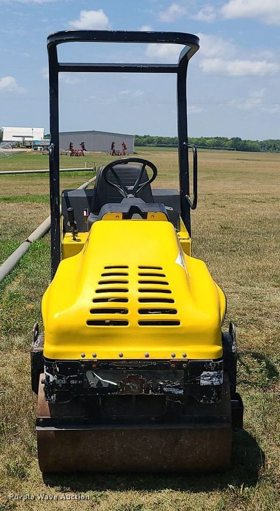 image for item DC6028 1999 Wacker RD11A  double drum vibratory roller