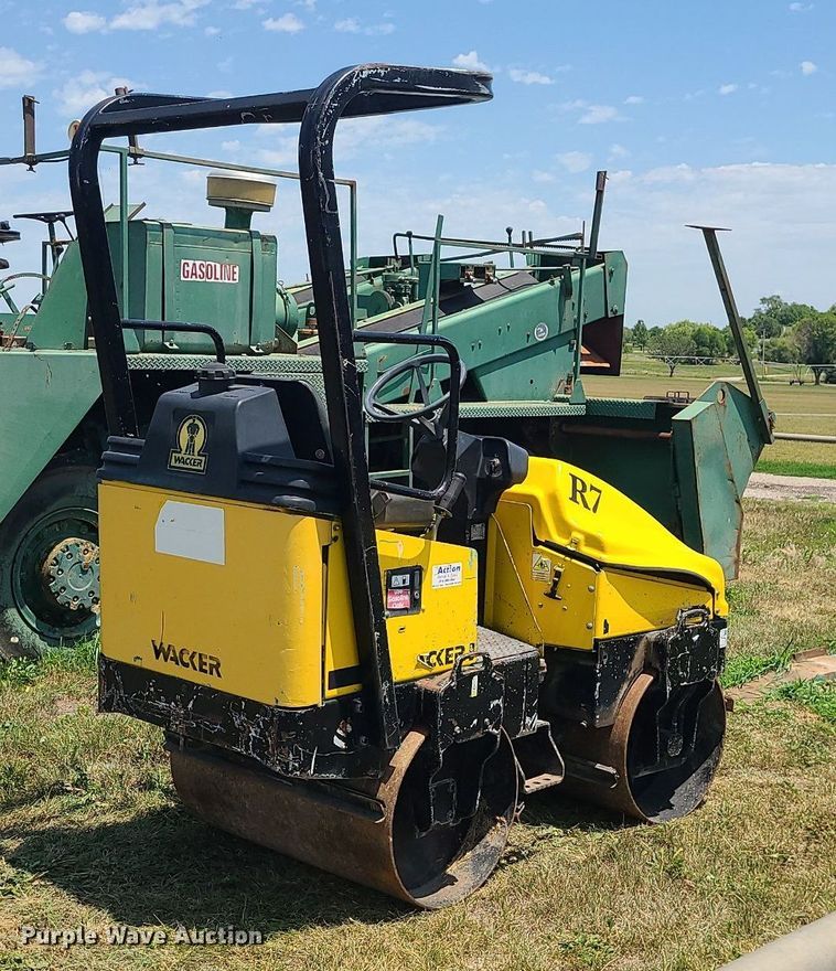 image for item DC6028 1999 Wacker RD11A  double drum vibratory roller