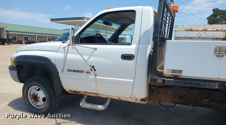 image for item DC6029 1999 Dodge Ram 3500  flatbed pickup truck