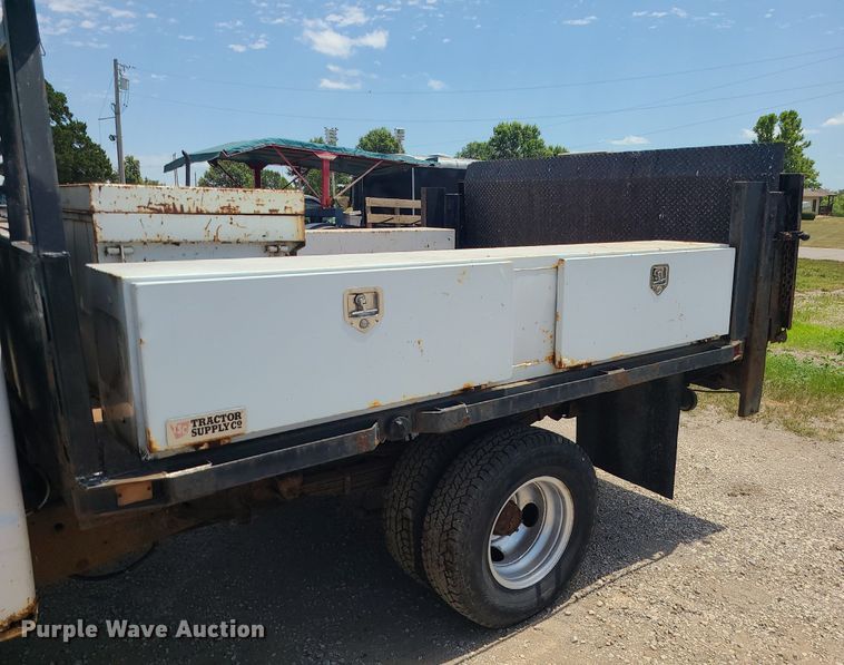 image for item DC6029 1999 Dodge Ram 3500  flatbed pickup truck