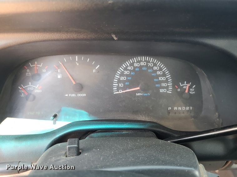 image for item DC6029 1999 Dodge Ram 3500  flatbed pickup truck