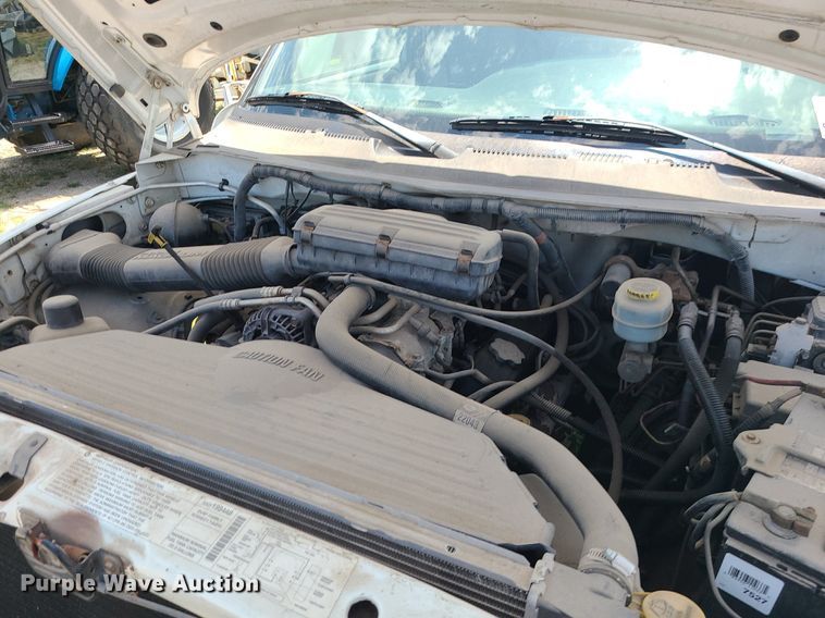 image for item DC6029 1999 Dodge Ram 3500  flatbed pickup truck