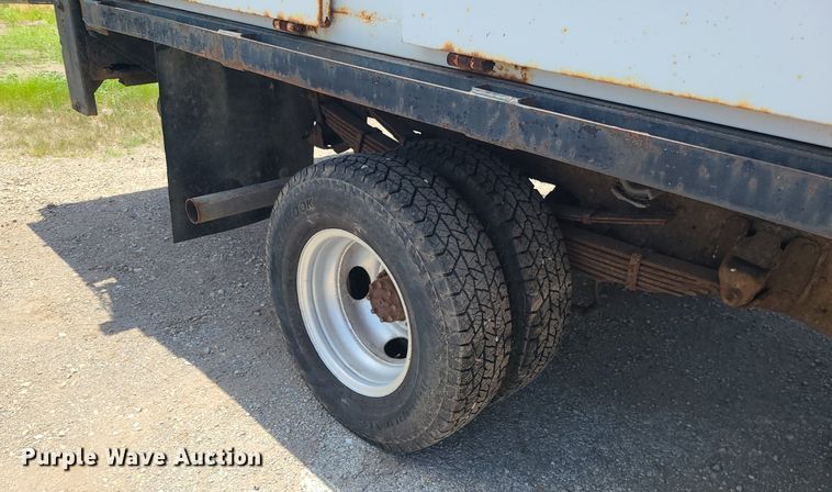 image for item DC6029 1999 Dodge Ram 3500  flatbed pickup truck