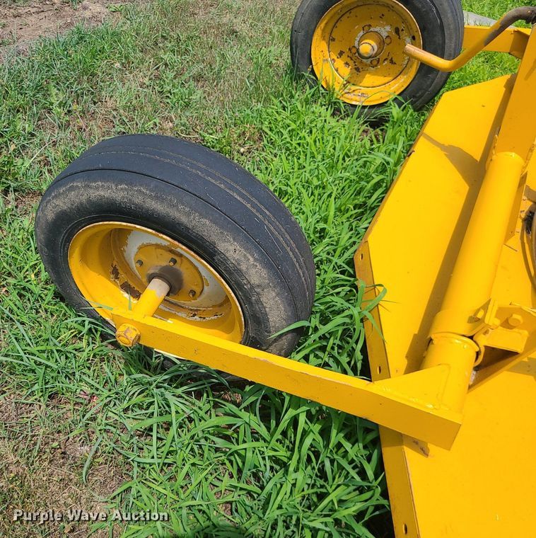 image for item DC6030 Finish mower