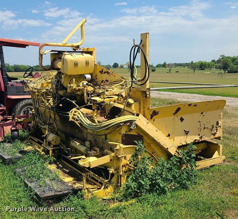 image for item DC6032 Paver