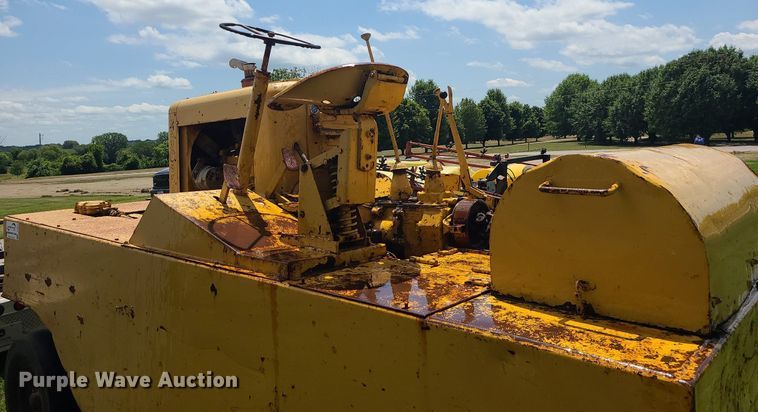 image for item DC6033 Bros  pneumatic roller