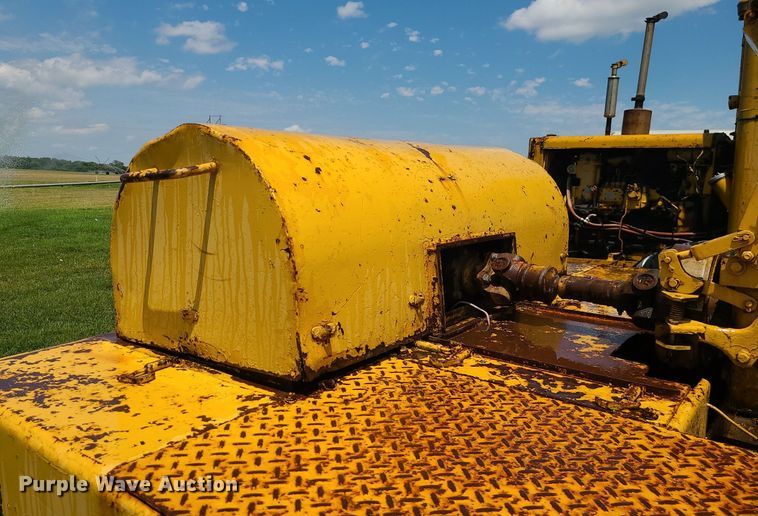 image for item DC6033 Bros  pneumatic roller