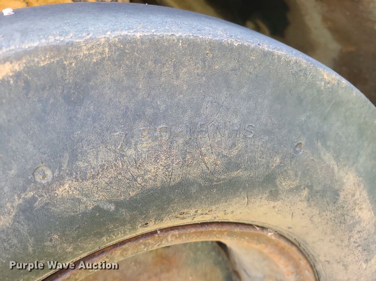 image for item DC6033 Bros  pneumatic roller