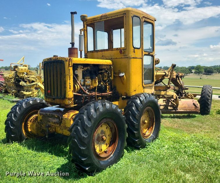 image for item DC6034 Caterpillar  rigid frame motor grader