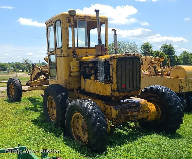 image for item DC6034 Caterpillar  rigid frame motor grader