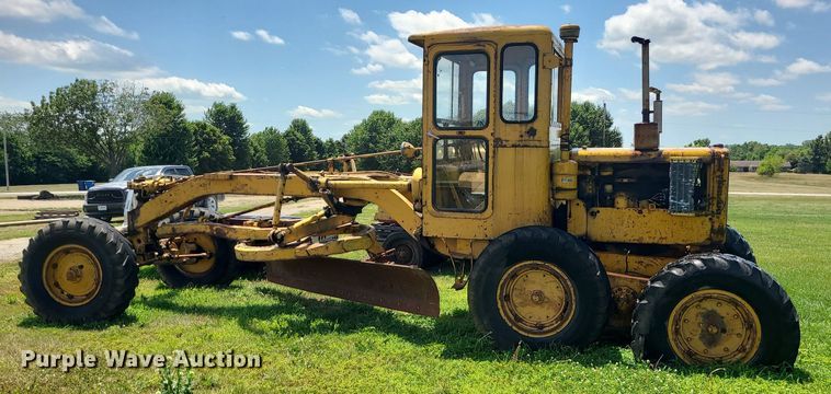 image for item DC6034 Caterpillar  rigid frame motor grader