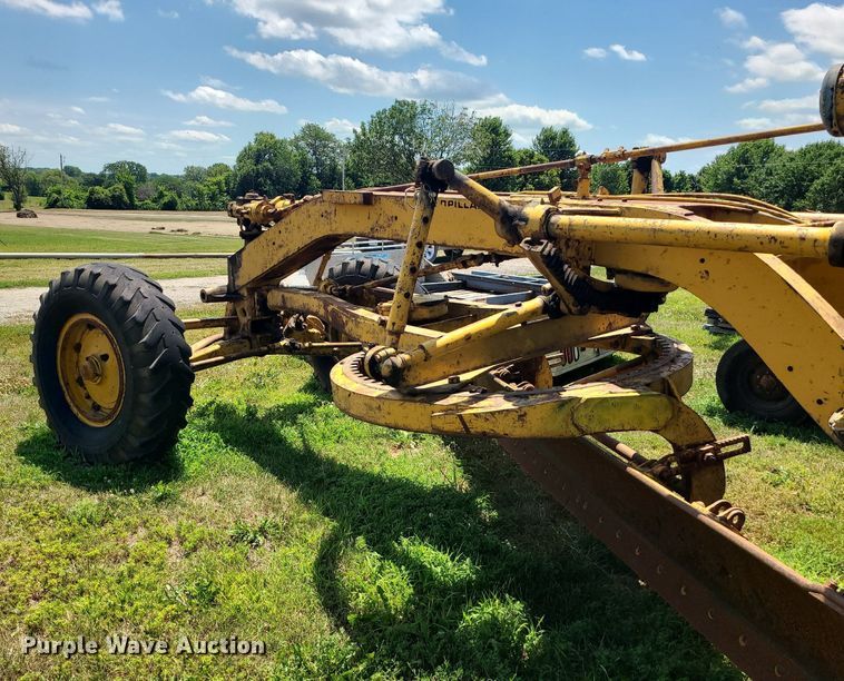 image for item DC6034 Caterpillar  rigid frame motor grader