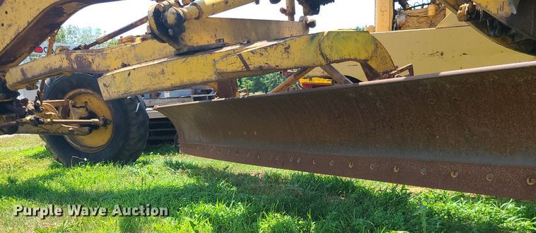 image for item DC6034 Caterpillar  rigid frame motor grader