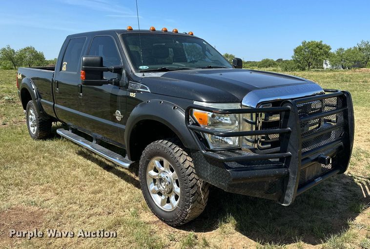 image for item DH8578 2013 Ford  F350 Super Duty  Crew Cab pickup truck