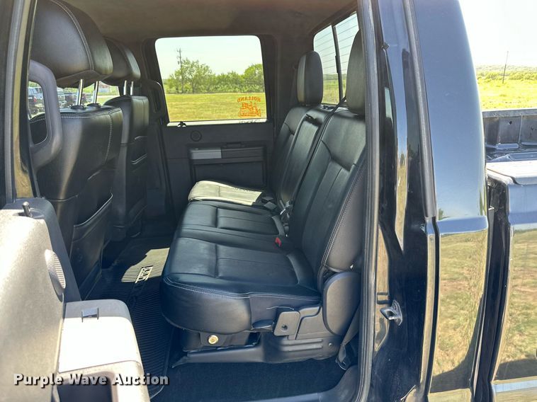 image for item DH8578 2013 Ford  F350 Super Duty  Crew Cab pickup truck