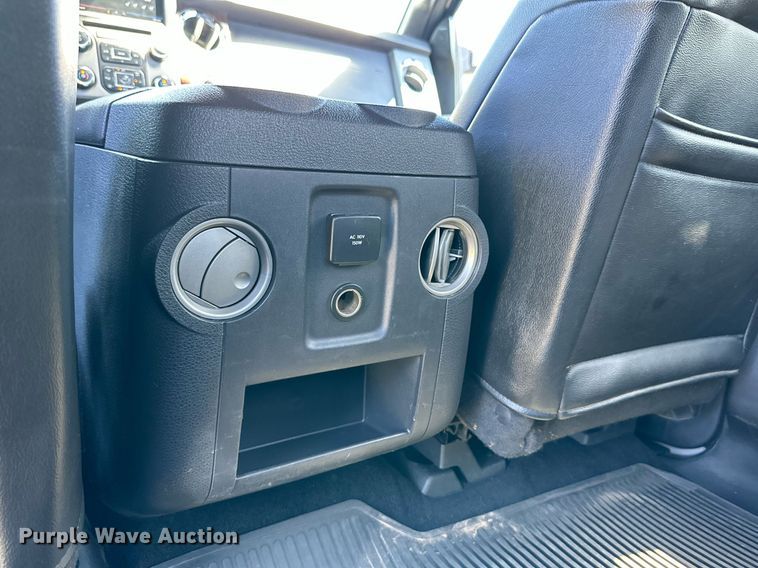 image for item DH8578 2013 Ford  F350 Super Duty  Crew Cab pickup truck