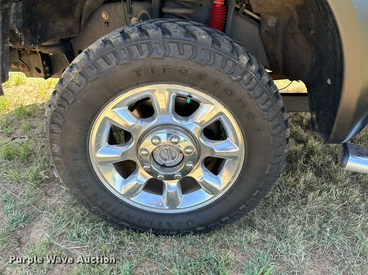 image for item DH8578 2013 Ford  F350 Super Duty  Crew Cab pickup truck