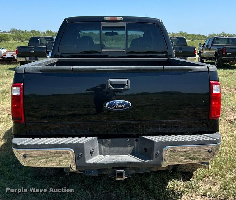 image for item DH8579 2009 Ford F250 Super Duty  Crew Cab pickup truck