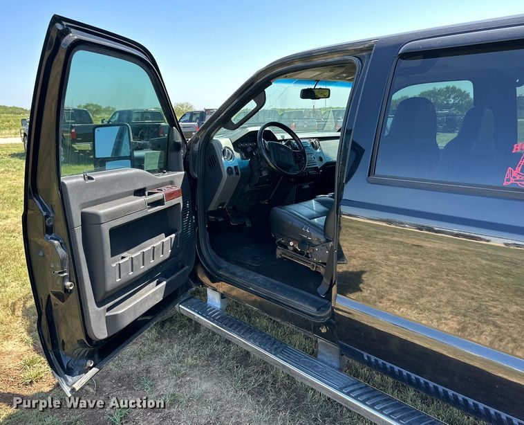 image for item DH8579 2009 Ford F250 Super Duty  Crew Cab pickup truck
