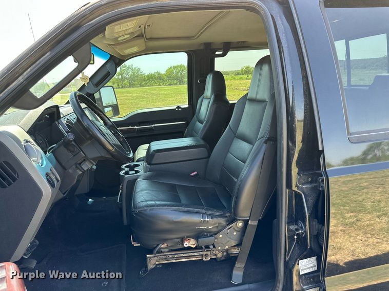 image for item DH8579 2009 Ford F250 Super Duty  Crew Cab pickup truck