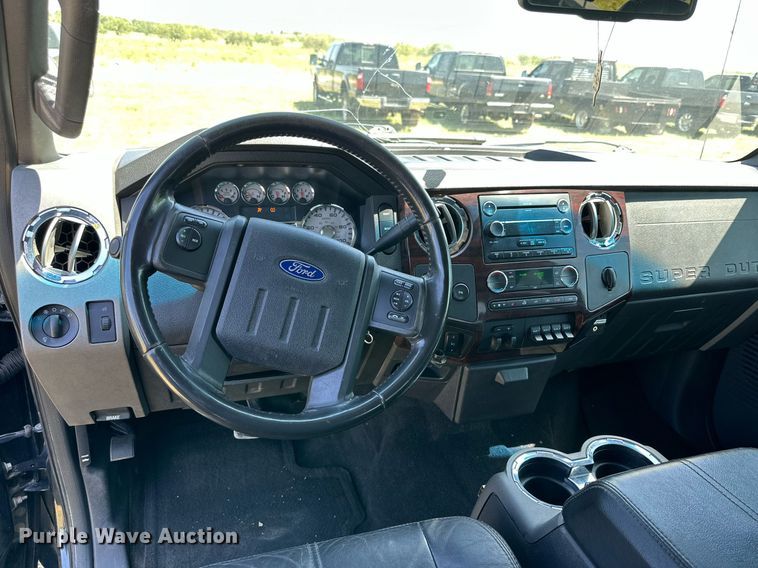 image for item DH8579 2009 Ford F250 Super Duty  Crew Cab pickup truck
