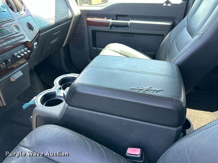 image for item DH8579 2009 Ford F250 Super Duty  Crew Cab pickup truck