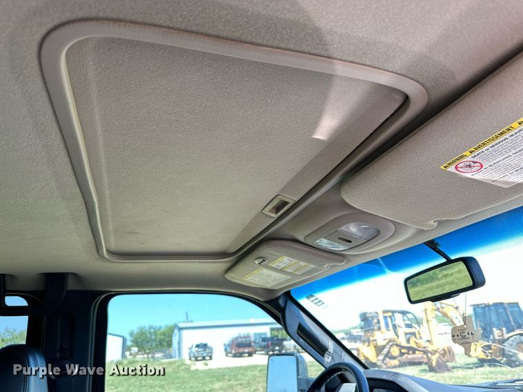 image for item DH8579 2009 Ford F250 Super Duty  Crew Cab pickup truck