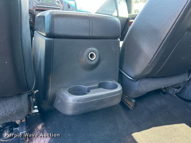 image for item DH8579 2009 Ford F250 Super Duty  Crew Cab pickup truck