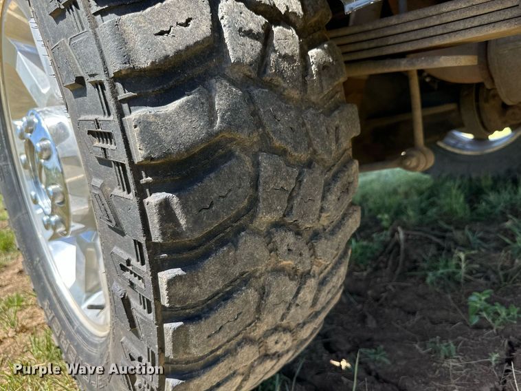 image for item DH8579 2009 Ford F250 Super Duty  Crew Cab pickup truck