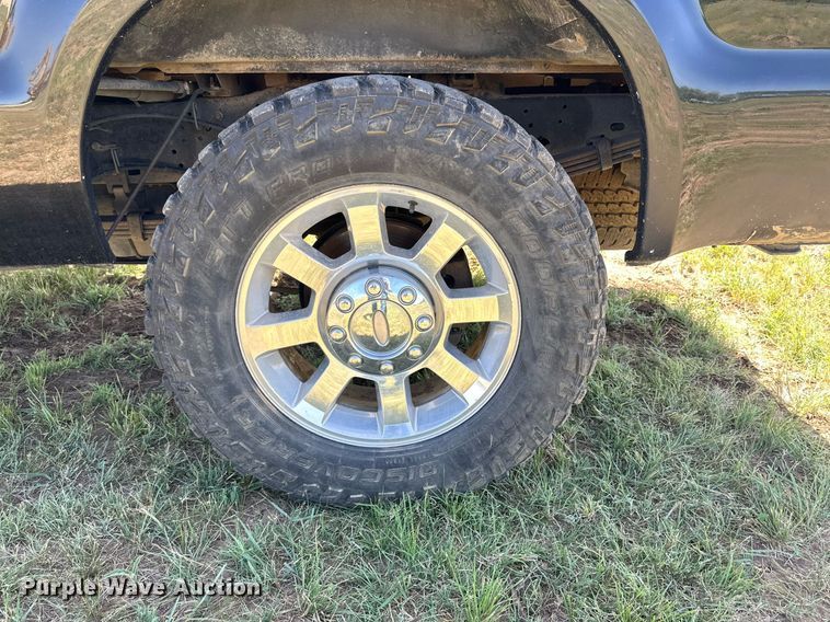 image for item DH8579 2009 Ford F250 Super Duty  Crew Cab pickup truck