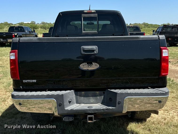 image for item DH8580 2008 Ford F350 Super Duty  Crew Cab pickup truck