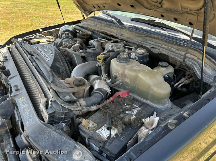 image for item DH8580 2008 Ford F350 Super Duty  Crew Cab pickup truck