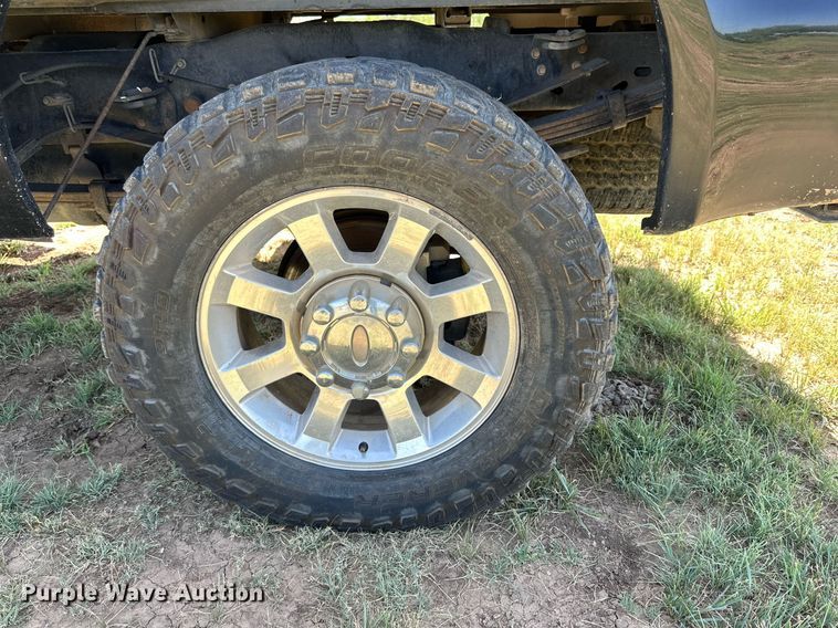 image for item DH8580 2008 Ford F350 Super Duty  Crew Cab pickup truck