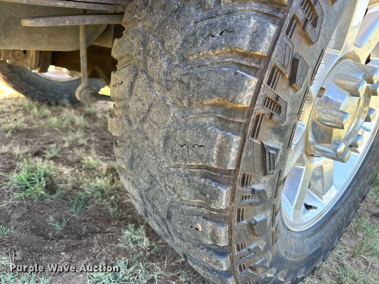 image for item DH8580 2008 Ford F350 Super Duty  Crew Cab pickup truck