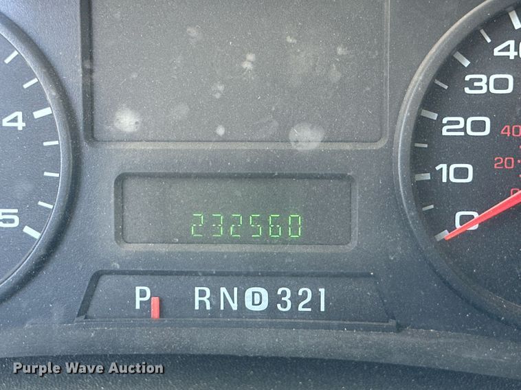 image for item DH8581 2005 Ford F350 Super Duty  Crew Cab pickup truck