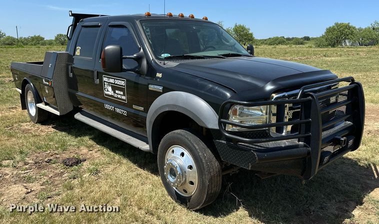 image for item DH8582 2005 Ford F550  Crew Cab flatbed truck