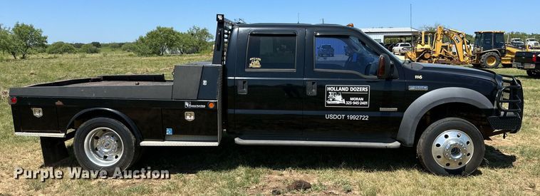 image for item DH8582 2005 Ford F550  Crew Cab flatbed truck