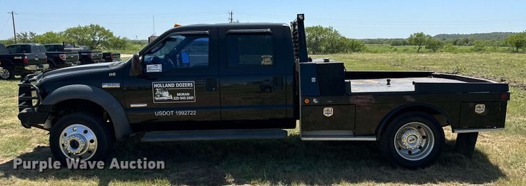 image for item DH8582 2005 Ford F550  Crew Cab flatbed truck