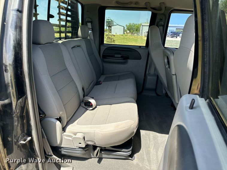 image for item DH8582 2005 Ford F550  Crew Cab flatbed truck