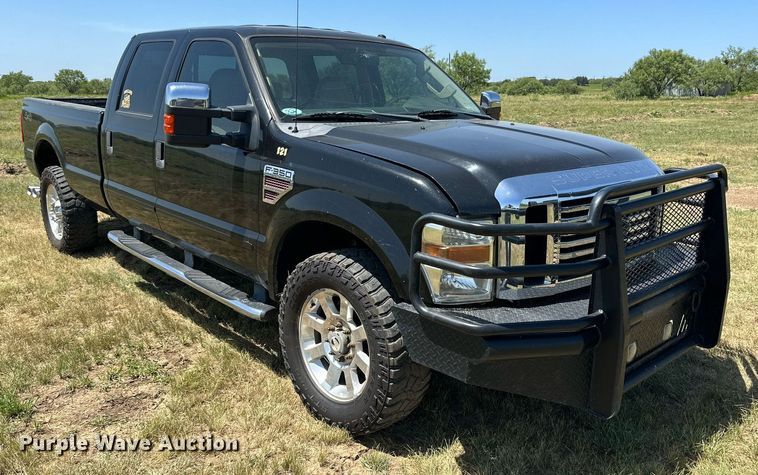image for item DH8583 2008 Ford F350 Super Duty  Crew Cab pickup truck