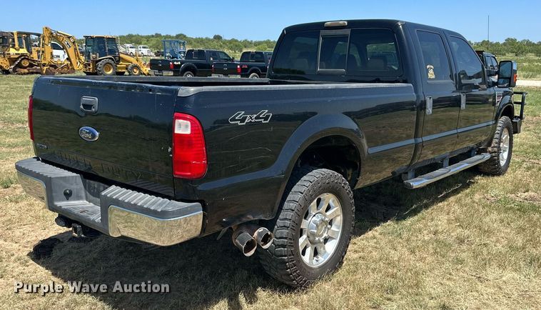 image for item DH8583 2008 Ford F350 Super Duty  Crew Cab pickup truck