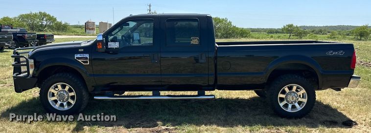 image for item DH8583 2008 Ford F350 Super Duty  Crew Cab pickup truck