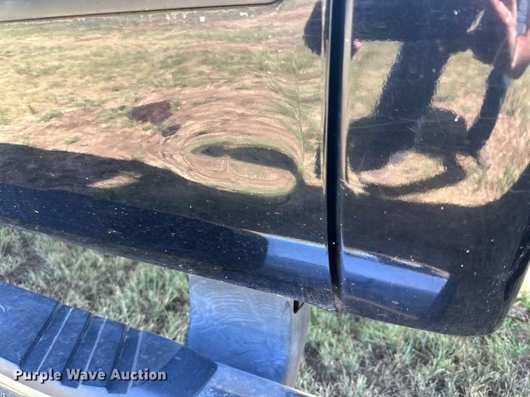 image for item DH8583 2008 Ford F350 Super Duty  Crew Cab pickup truck