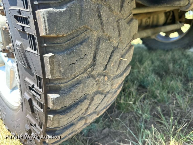 image for item DH8583 2008 Ford F350 Super Duty  Crew Cab pickup truck