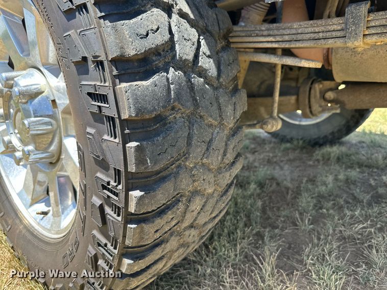 image for item DH8583 2008 Ford F350 Super Duty  Crew Cab pickup truck