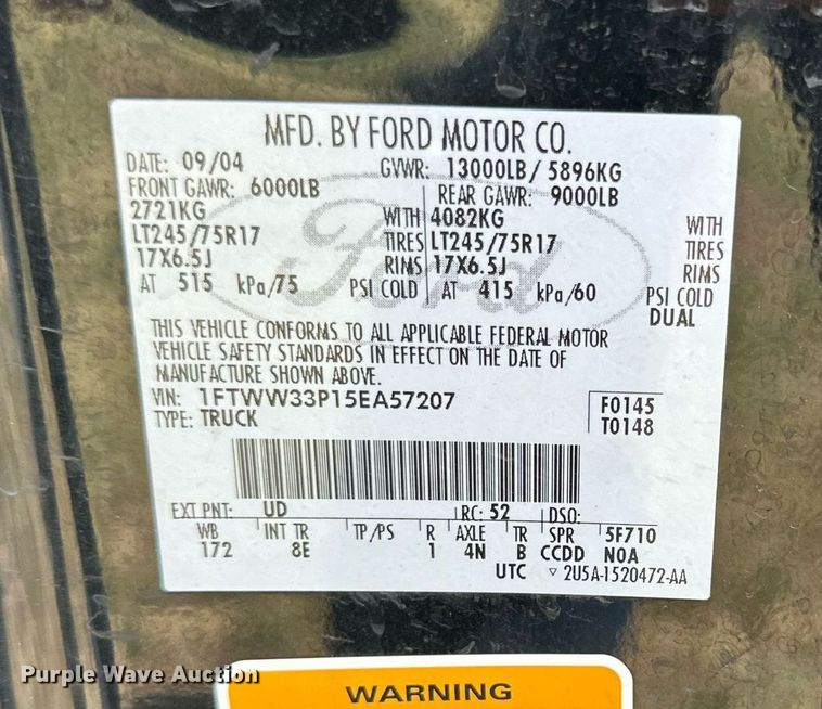 image for item DH8584 2005 Ford F350 Super Duty  Crew Cab pickup truck